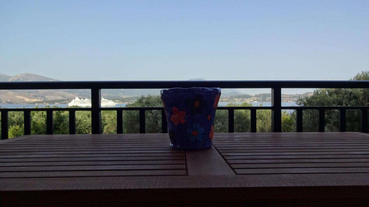 Victoria'S Summer House ลิคชูรี ภายนอก รูปภาพ